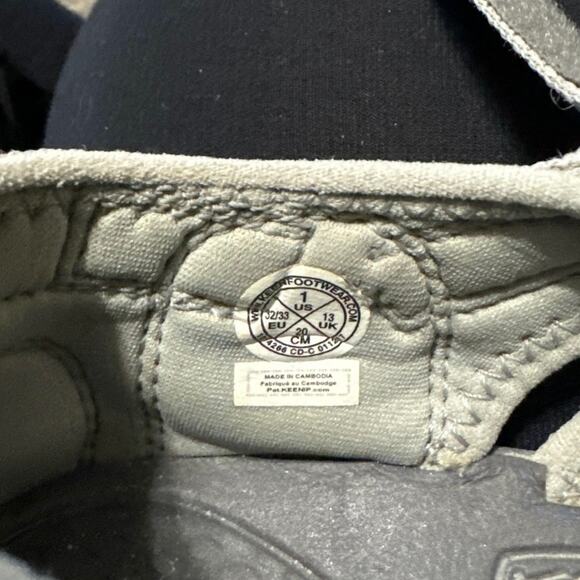 KEEN BOY SANDALS SIZE 1 Grey lime green and yellow. - Picture 3 of 3